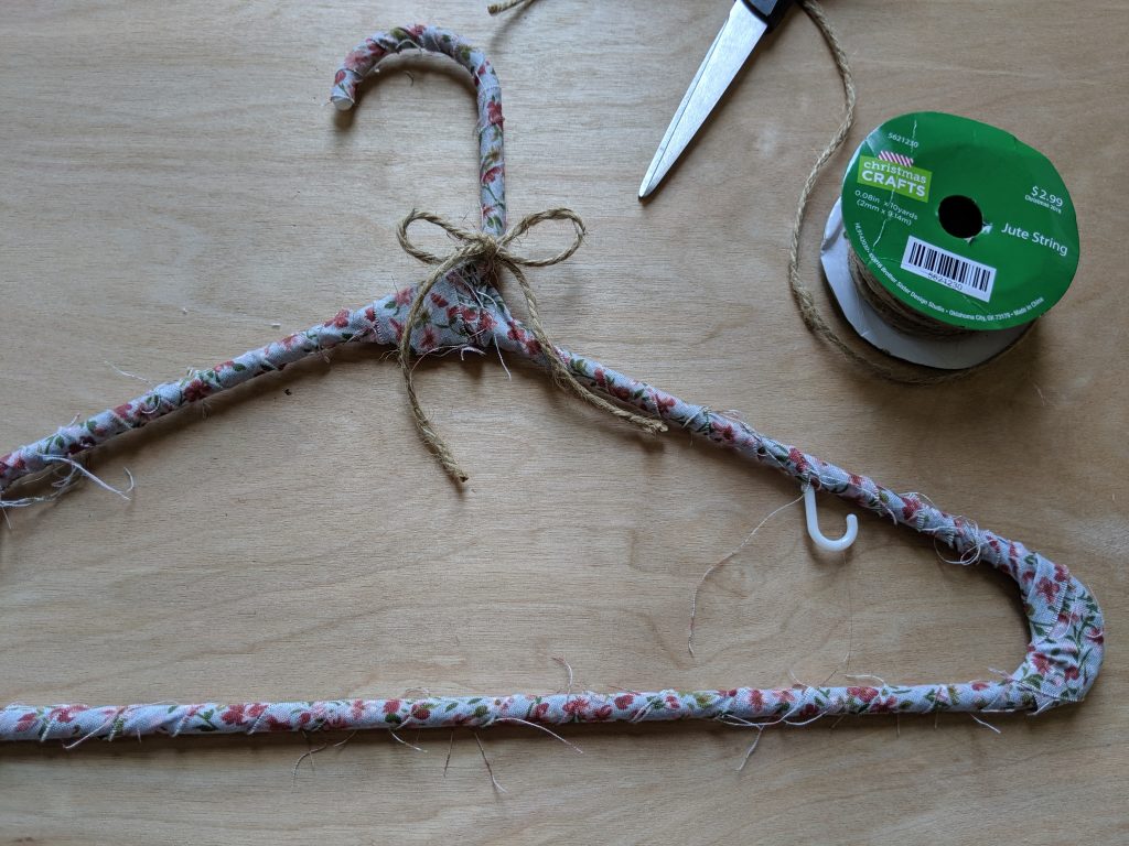 DIY Fabric-Covered Hangers